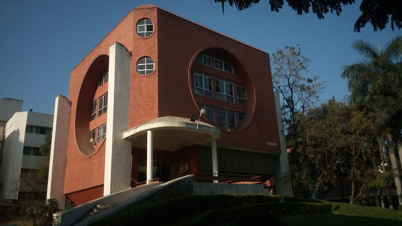 bharati hospital and research center pune